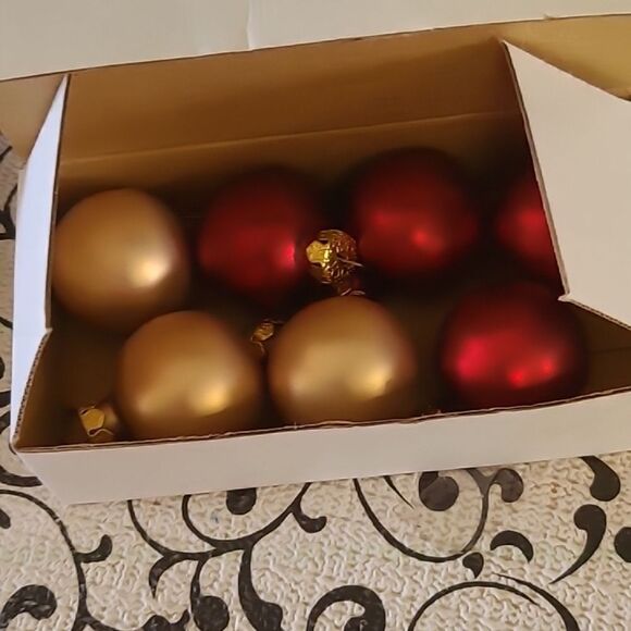 Holiday Time Centerpiece Collection - Picture 5 of 6